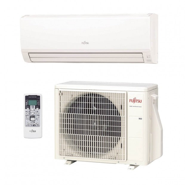 Split pared aire acondicionado FUJ-3NGF87150 con mando a distancia de FUJITSU blanco y compacto